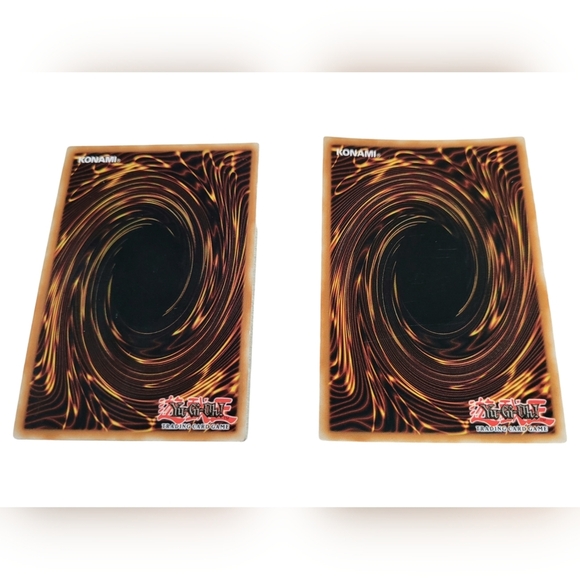 NEW YU-GI-OH CARD LOT OF 2 ~ MACRO COSMO FOIL TRAP CARD - Picture 4 of 4